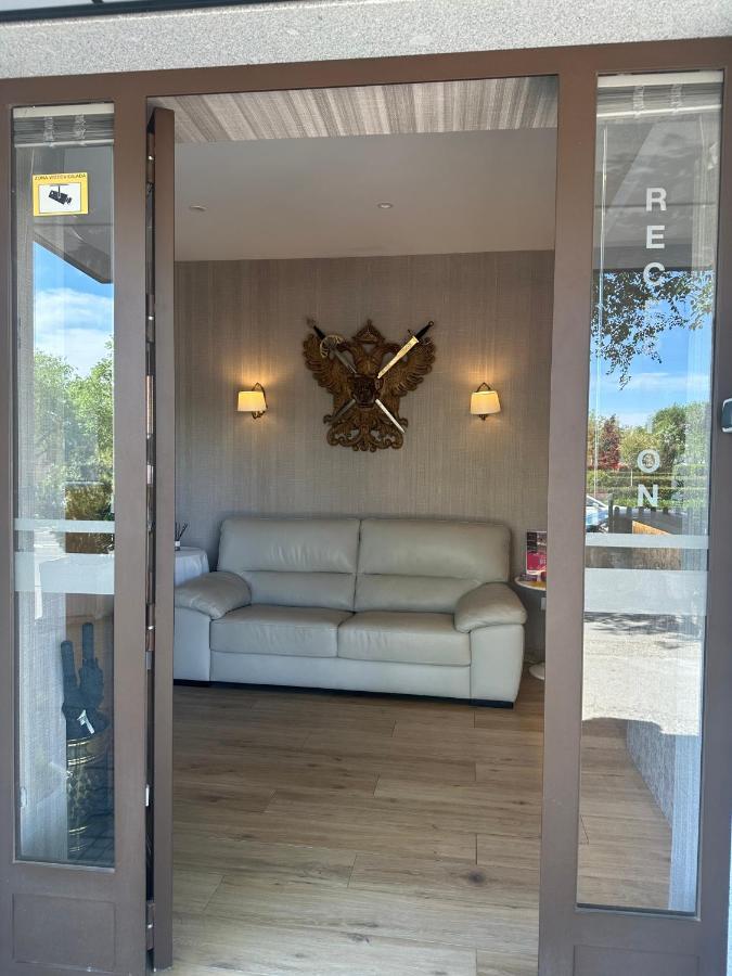 فندق Toledo Plaza المظهر الخارجي الصورة